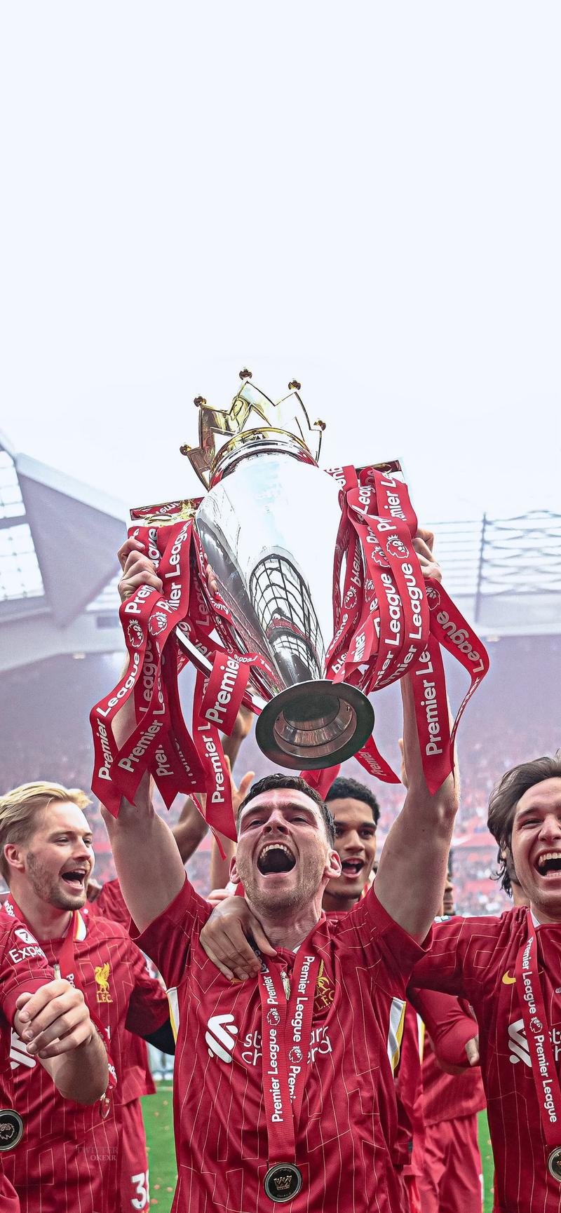 足协杯决赛门票共3.2万张，分区可能会根据售票情况调整（足协杯决赛投放3.2万张门票，分区或随售票情况调整）