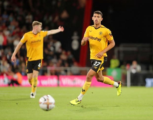 TA：利物浦状态一落千丈，惨淡的客场表现只是诸多问题之一（TA：利物浦状态急转直下，客场低迷只是冰山一角）