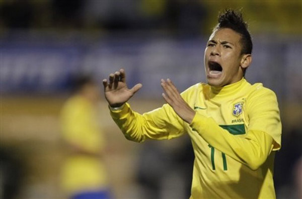 足球世界杯亚洲区预选赛关键比赛回顾（世界杯亚洲区预选赛焦点战综述）