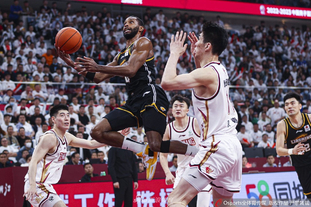 皇马官方：米利唐左腿股二头肌撕裂，据悉他将缺阵三个半月（皇马官宣：米利唐左腿股二头肌撕裂，预计休战约三个半月）