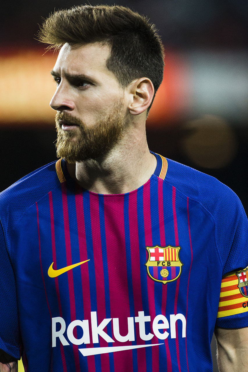 媒体人：邓涵文与云南玉昆更接近，重庆和铁人也有想法（知情人士称邓涵文更接近云南玉昆，重庆与铁人亦有意）