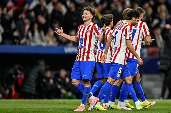 梅西回应何时退役：除非身体状态下滑，或心中不再有热情（梅西谈退役：除非状态下滑或不再热爱，否则不会离开赛场）