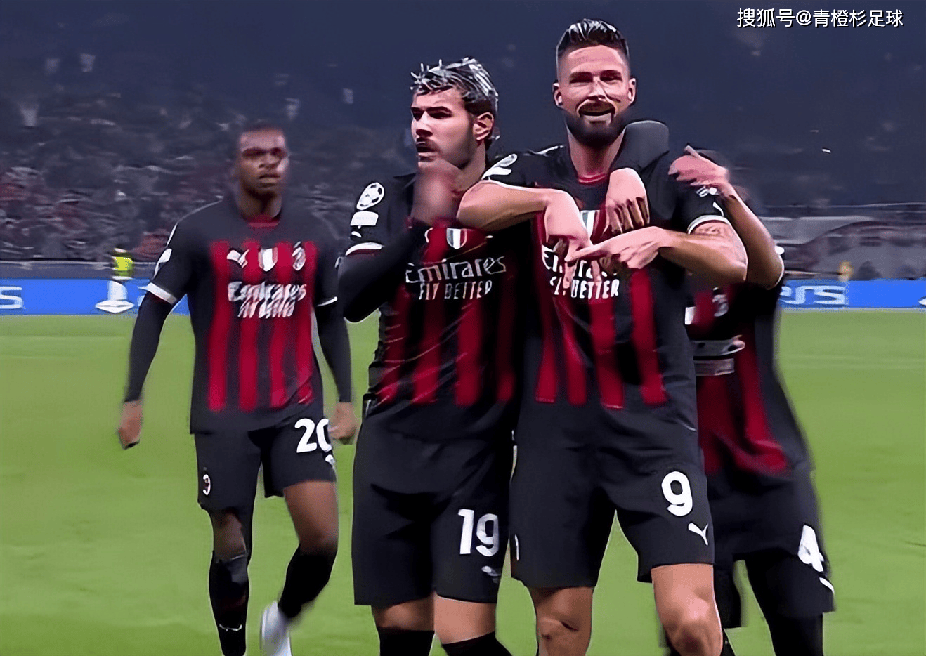 真的怪法老？萨拉赫近4场比赛未首发利物浦不败，此前3连败（真该怪萨拉赫吗？他近4场未首发时利物浦保持不败，之前却遭三连败）