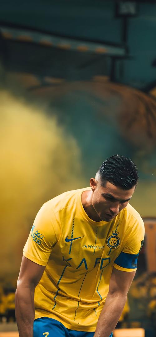 意甲英超两场焦点战，AC米兰和曼联都是大热门？小心冷门！（意甲与英超双焦点之战：AC米兰、曼联虽是热门，仍要当心爆冷）